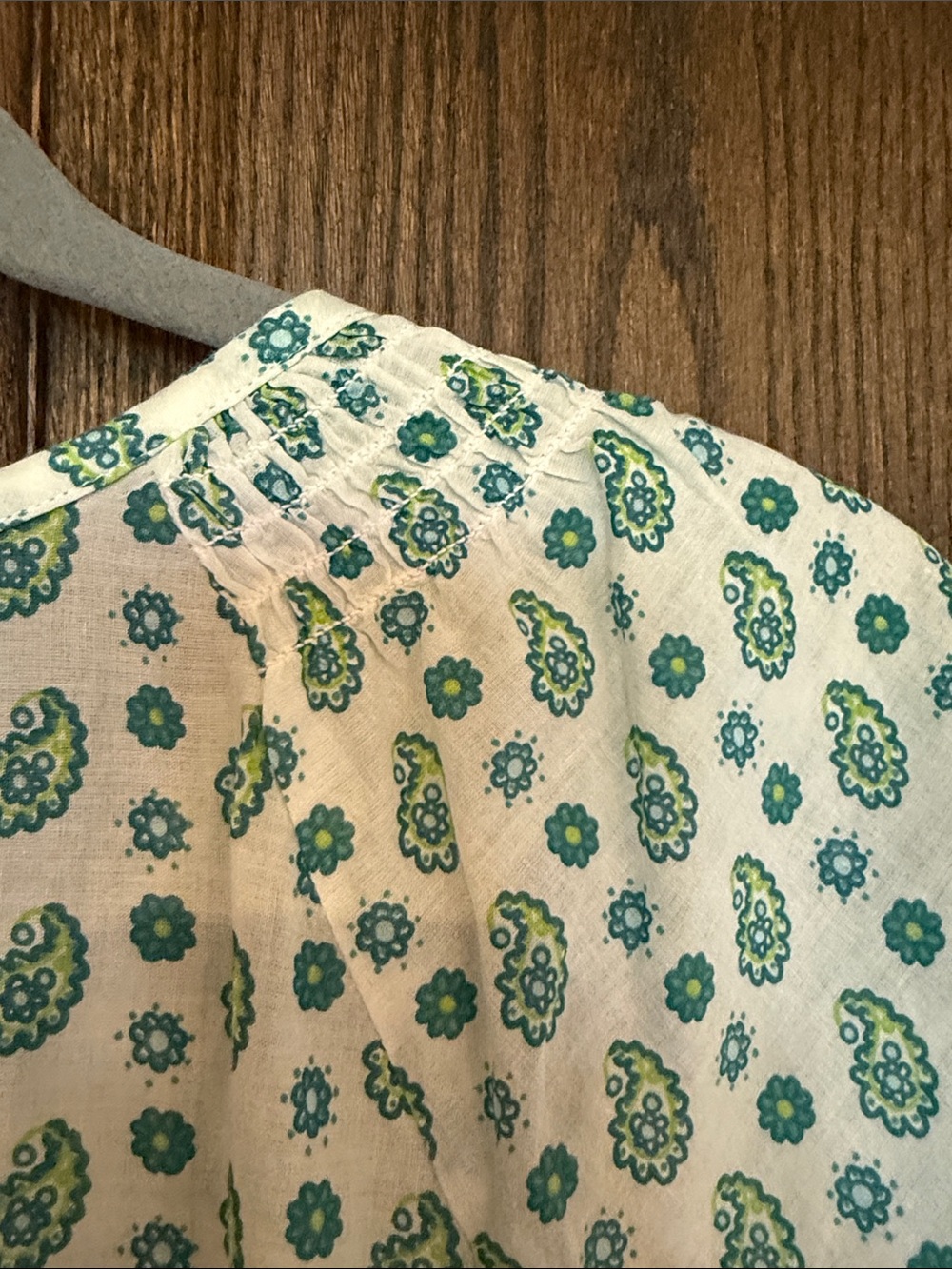 Prana Women’s Green Paisley Bandanna Printed Peasant Top Small - Picture 7 of 10